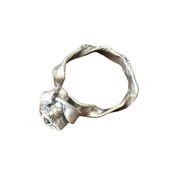 5 For $25💫Alternative Wicked Hammered Silver Aluminum Wire Rose Ring - Picture 4 of 6